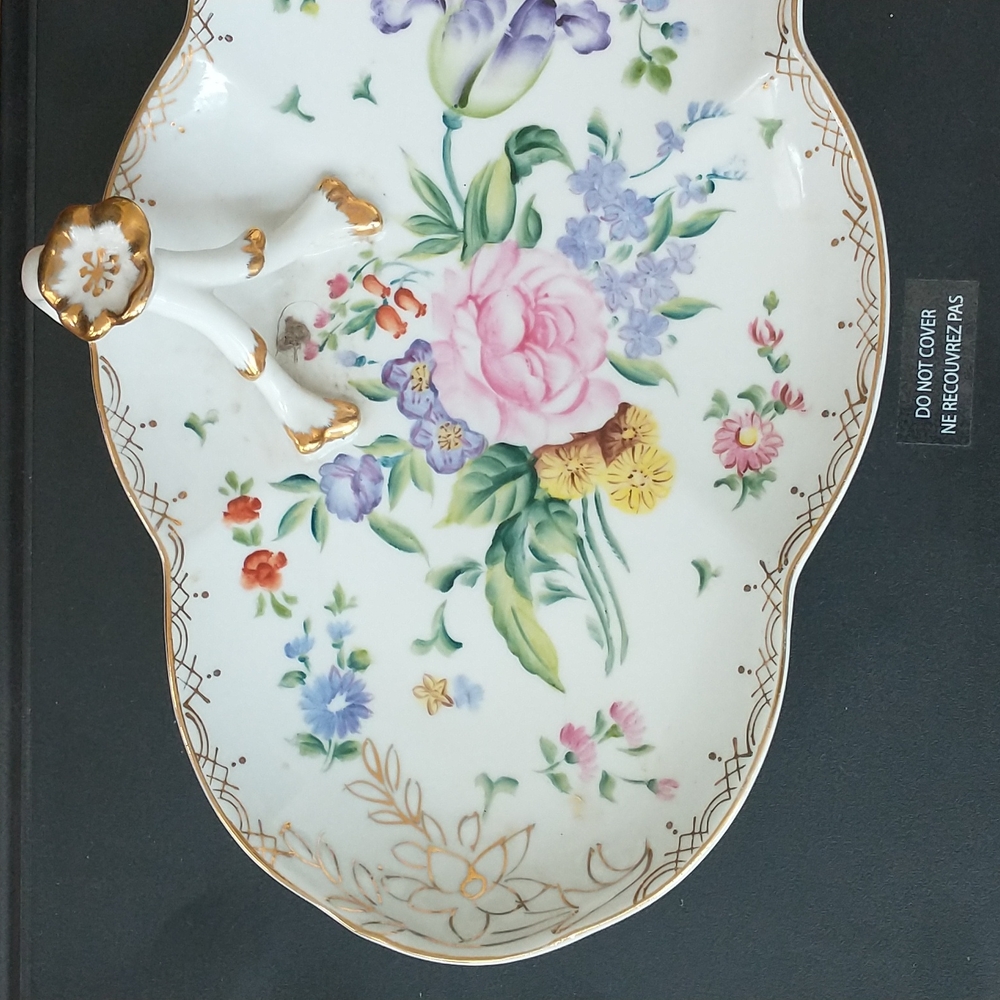 Pretty handled h.p. floral tray hand painted. - Picture 10 of 13